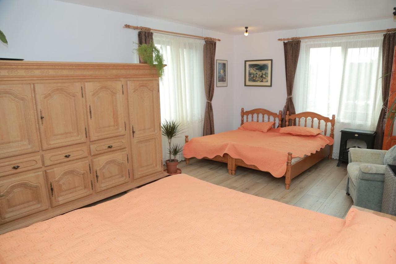 Apartamento Raza Soarelui Sovata Exterior foto