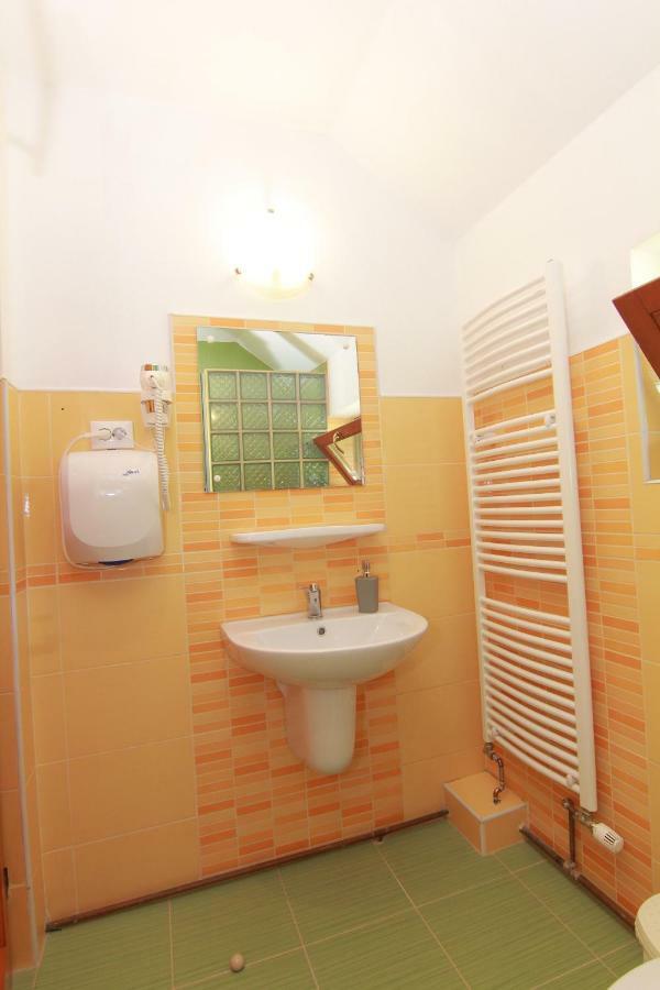 Apartamento Raza Soarelui Sovata Exterior foto