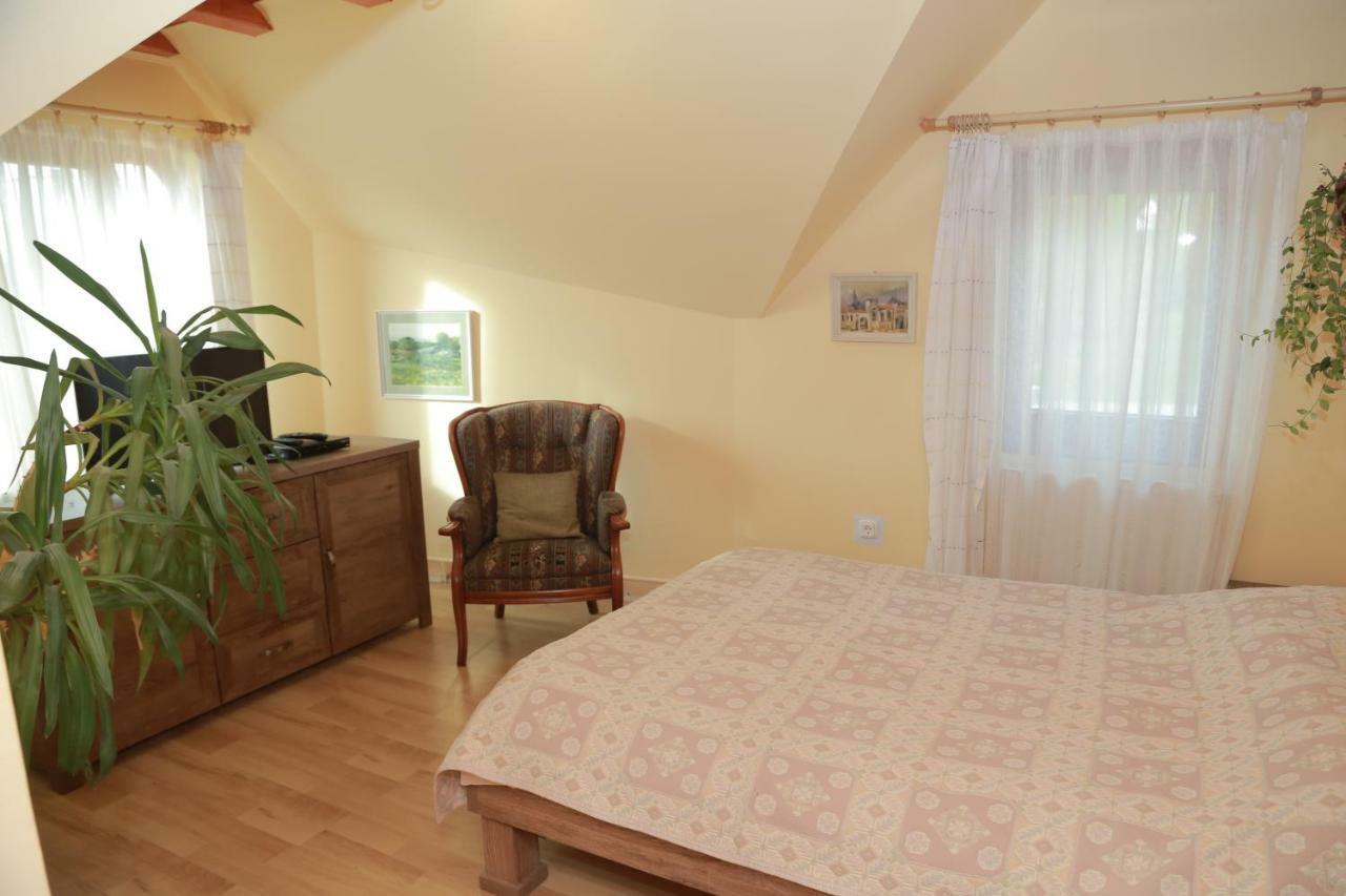 Apartamento Raza Soarelui Sovata Exterior foto
